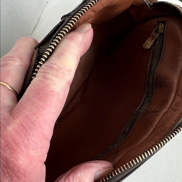 Louis Vuitton Monogram Jeune Fille Crossbody
Date code not visible - Picture 8 of 15